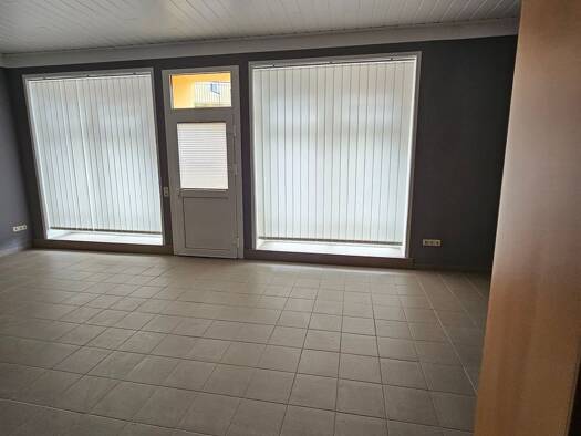 Wohn- und Geschäftshaus zur Miete provisionsfrei 5,20 € 2 Zimmer 60 m² Bürofläche Torstraße 3 Kirchberg Kirchberg 08107