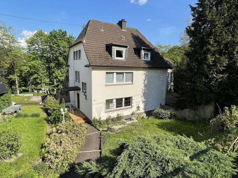 Mehrfamilienhaus zum Kauf provisionsfrei 790.000 € 17 Zimmer 482 m² 1.733 m² Grundstück Hindenburgstr. 57 und 59 Steinenbrück Gummersbach 51643