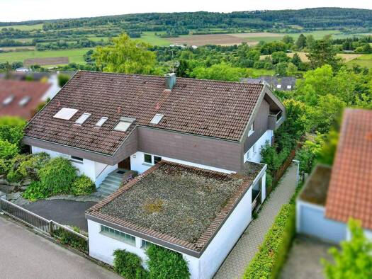 Mehrfamilienhaus zum Kauf 849.000 € 7 Zimmer 316 m² 695 m² Grundstück Weil der Stadt 71263