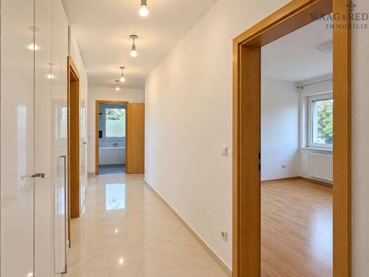 Wohnung zum Kauf 410.000 € 4 Zimmer 80 m² 3. Geschoss Kasernenviertel Regensburg 93053