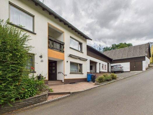 Bauernhaus zum Kauf 265.000 € 6 Zimmer 133 m² 1.195 m² Grundstück Hütterscheid 54636