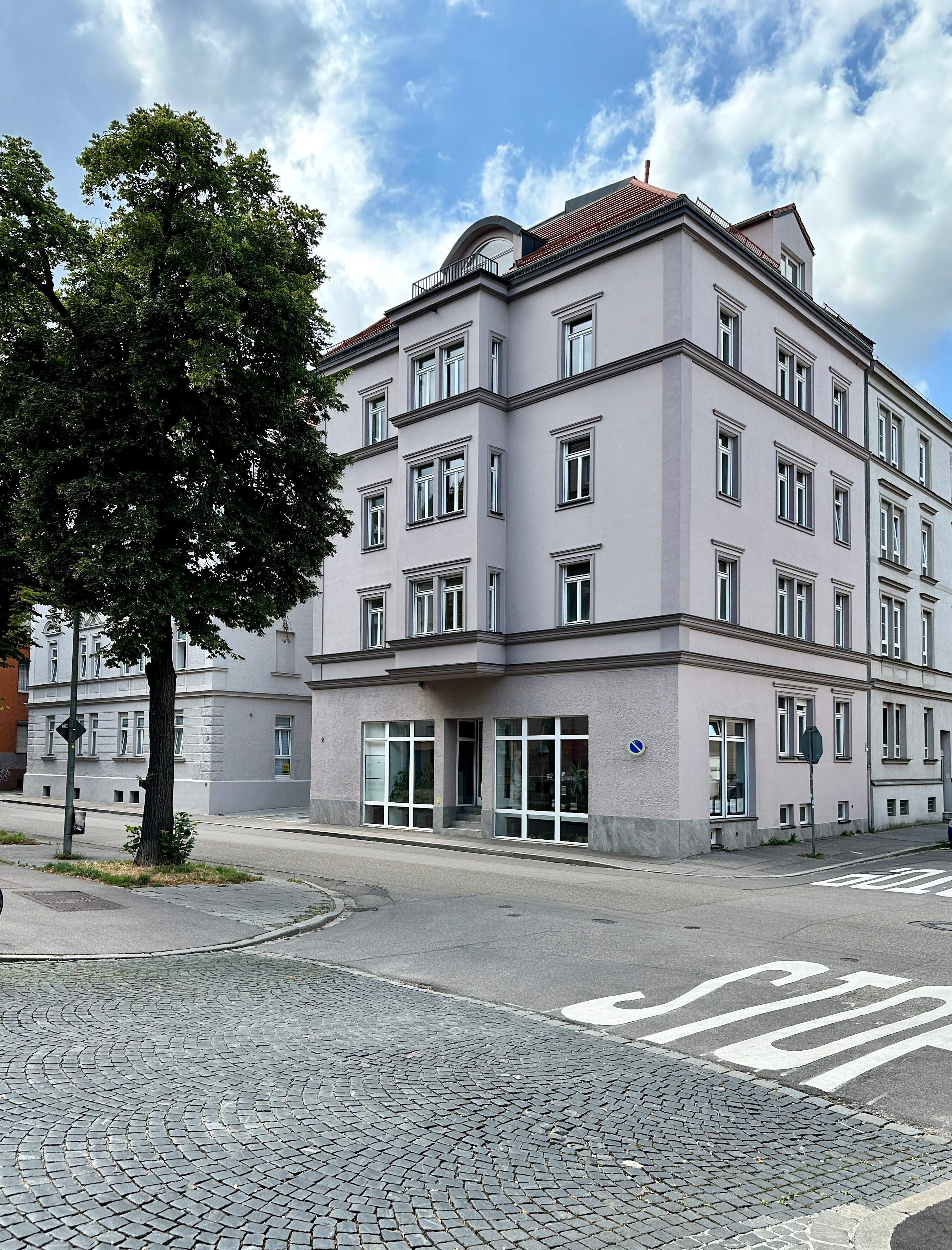 Wohnung zur Miete 1.700 € 5 Zimmer 110 m²<br/>Wohnfläche 1.<br/>Geschoss ab sofort<br/>Verfügbarkeit Rechts der Wertach Augsburg 86153