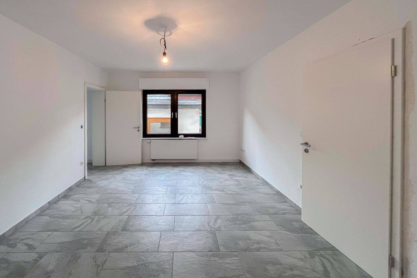 Einfamilienhaus zum Kauf - Ansicht 2