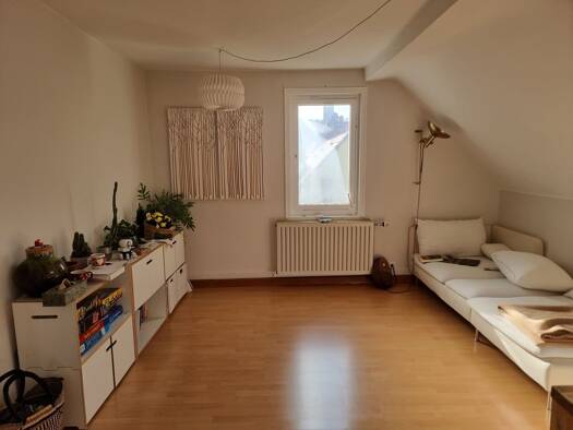 Wohnung zur Miete 920 € 3 Zimmer 74 m² Geschoss 2/3 frei ab 01.03.2026 Botnang Stuttgart 70195