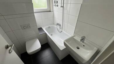 Wohnung zur Miete 289 € 2,5 Zimmer 39,1 m² Dachgeschoss, 2. Geschoss Metterkampstraße 26 Scholven Gelsenkirchen 45896