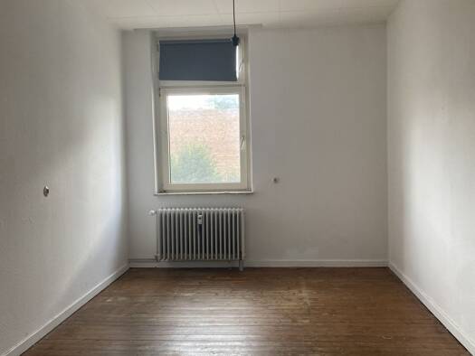 Wohnung zur Miete 440 € 2 Zimmer 66 m² Wesertor Kassel 34125