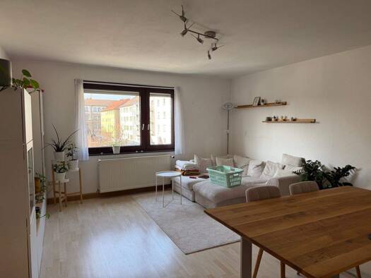 Wohnung zur Miete 710 € 3 Zimmer 75 m² 2. Geschoss frei ab 01.04.2026 Gabelsbergerstraße 8 Grombühl Würzburg 97080