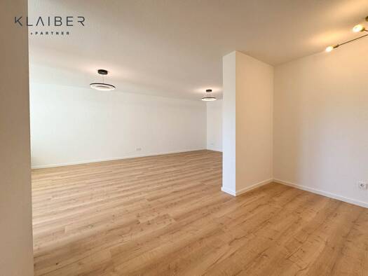Wohnung zum Kauf 179.000 € 1,5 Zimmer 57 m² 4. Geschoss Faurndau Göppingen 73035