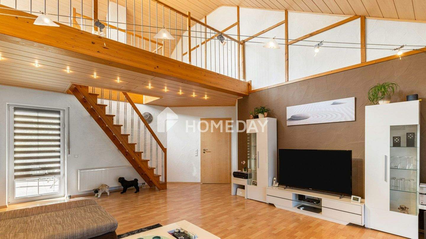 Immobilie in Deißlingen - Exklusives 2-Familienhaus mit hochwertiger Ausstattung & großem Garten - Bild 2