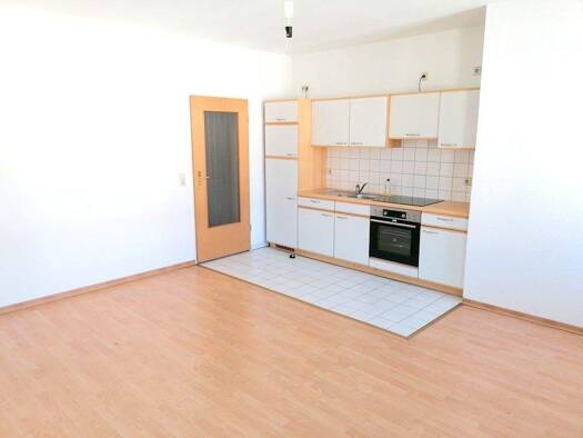 Studio zur Miete 195 € 1 Zimmer 30 m² 2. Geschoss frei ab sofort Limbacher Straße 93 Kaßberg Chemnitz 09116