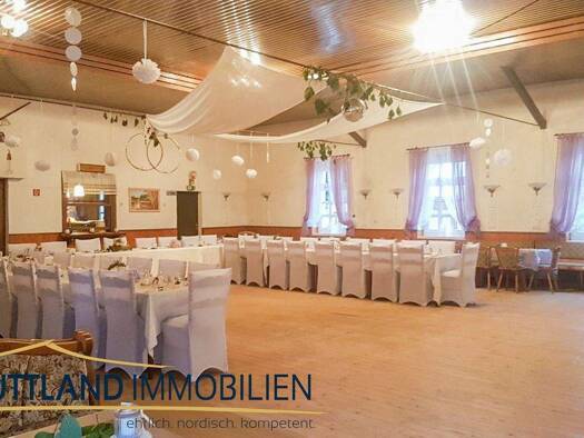 Restaurant zum Kauf 499.000 € 440 m² Gastrofläche 3.700 m² Grundstück Kratzeburg 17237