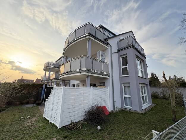 Wohnung zum Kauf 285.900 € 2 Zimmer 70 m² 1. Geschoss Feucht 90537