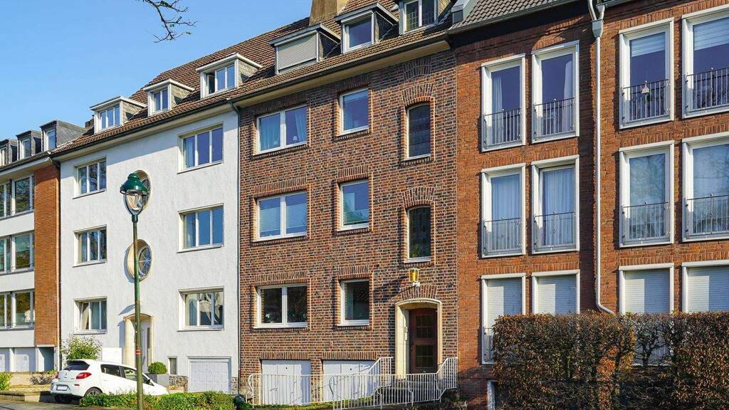 Mehrfamilienhaus zum Kauf 1.260.000 € 13 Zimmer 298 m² 207 m² Grundstück Düsseltal Düsseldorf 40239