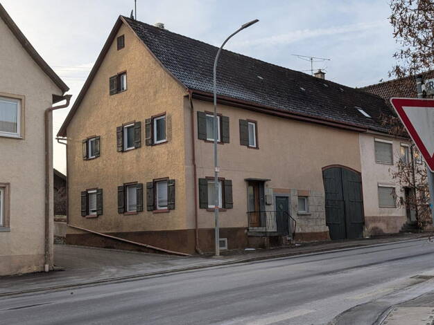 Bauernhaus zum Kauf provisionsfrei 117.000 € 7 Zimmer 85 m² 319 m² Grundstück Pflummern 88499