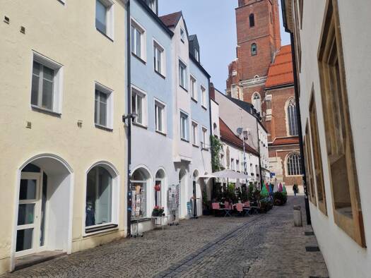 Wohnung zur Miete 550 € 2 Zimmer 50 m² Geschoss 3/3 frei ab 01.09.2026 Jakobsgasse 3 Straubing Straubing 94315