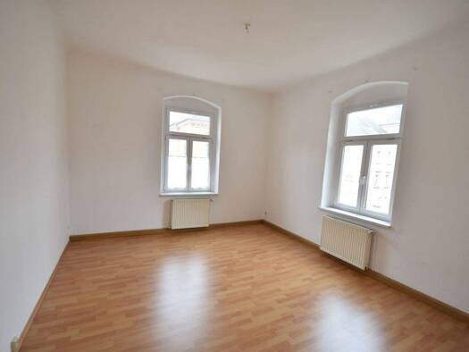 Wohnung zur Miete 450 € 2 Zimmer 62 m² Geschoss 2/2 frei ab sofort Warthaer Straße 10 Briesnitz Dresden 01157