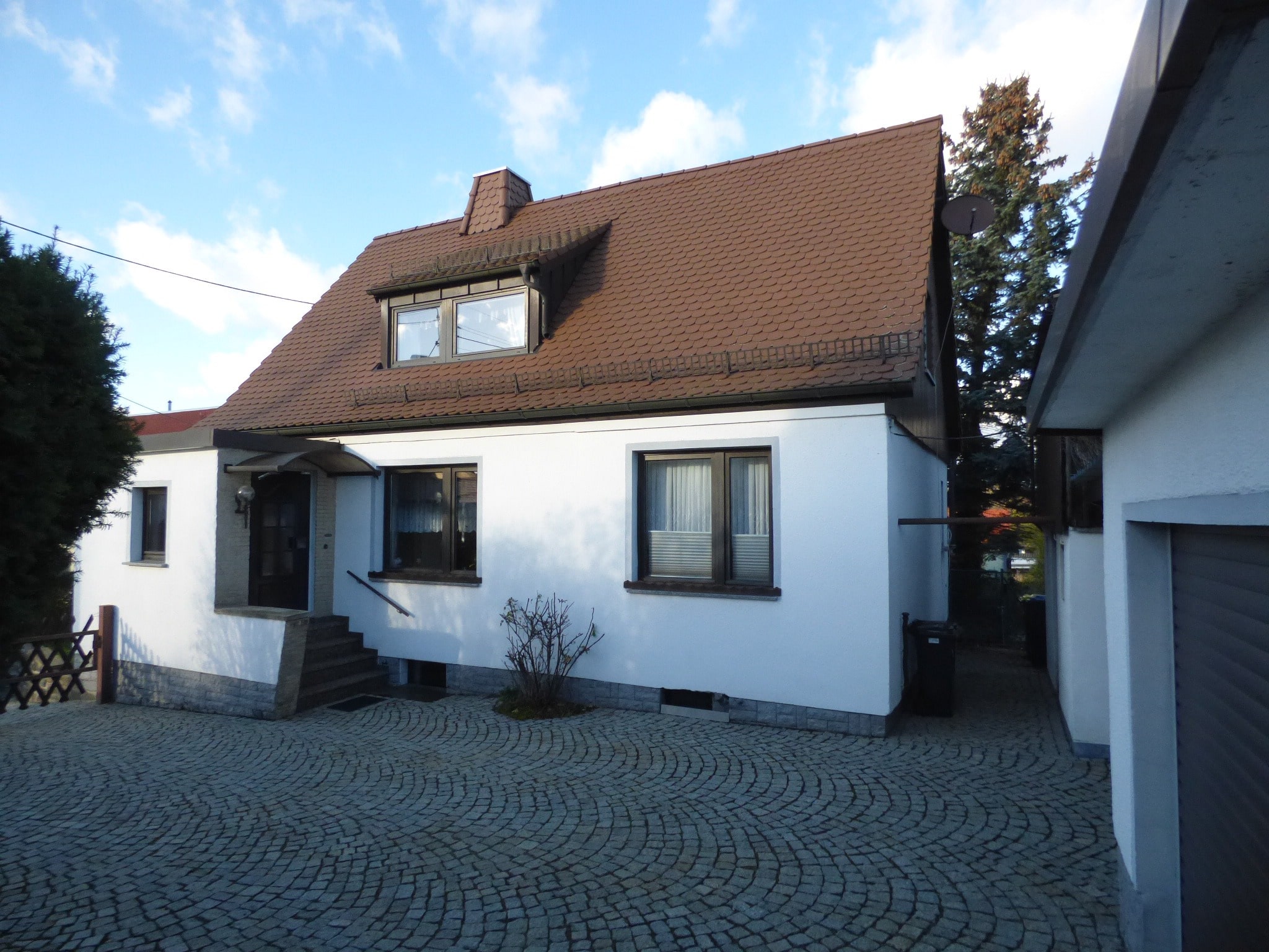 Einfamilienhaus zum Kauf 115.000 € 4 Zimmer 96 m²<br/>Wohnfläche 1.060 m²<br/>Grundstück Merzdorf Riesa 01591