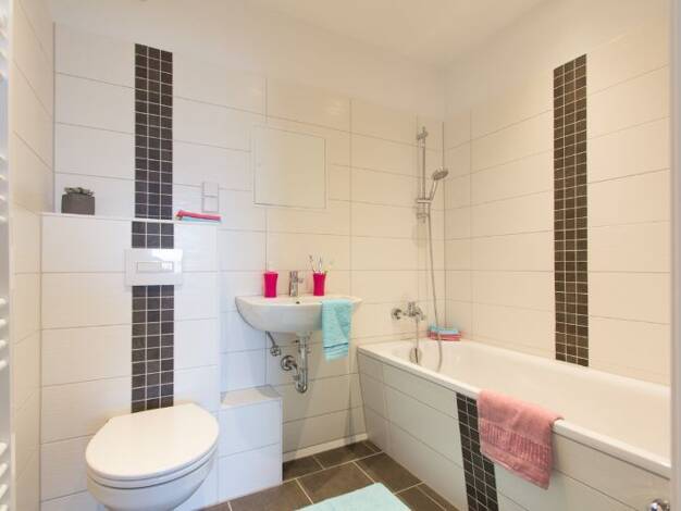 Wohnung zur Miete 511 € 3 Zimmer 70 m² 4. Geschoss Meseberger Weg 43 Neustädter Feld Magdeburg 39128