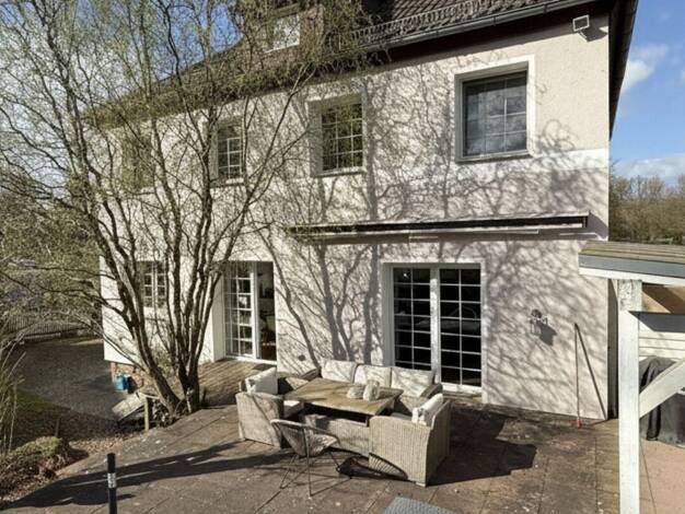 Stadthaus zum Kauf 479.000 € 6 Zimmer 185,7 m² 994 m² Grundstück Northeim Northeim 37154