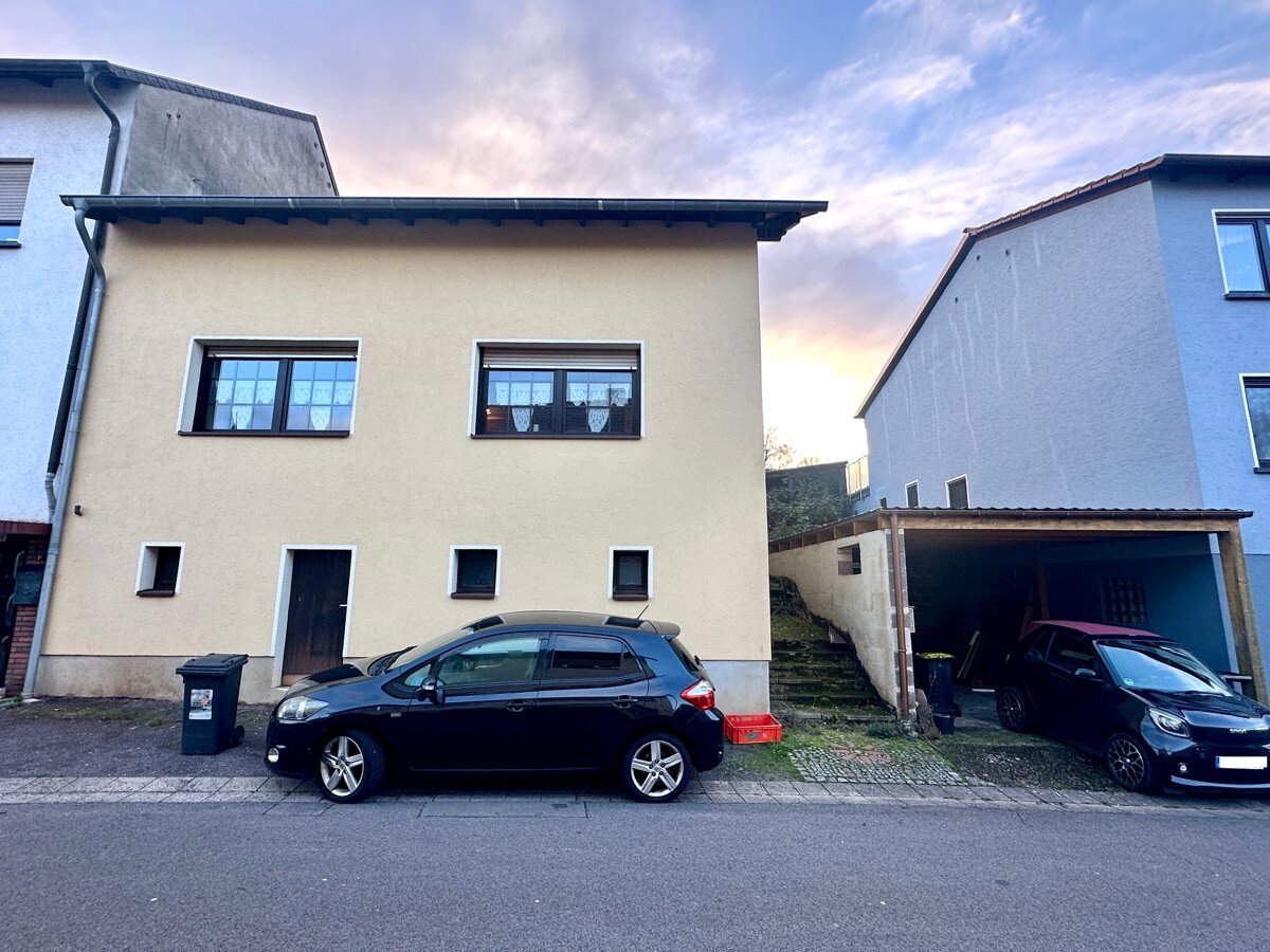 Doppelhaushälfte zum Kauf 199.000 € 4 Zimmer 128 m²<br/>Wohnfläche 649 m²<br/>Grundstück Köllerbach Püttlingen / Köllerbach 66346