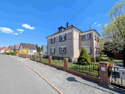 Mehrfamilienhaus zum Kauf 325.000 € 6 Zimmer 200 m² 1.434 m² Grundstück frei ab sofort Weißwasser/O.L. 02943