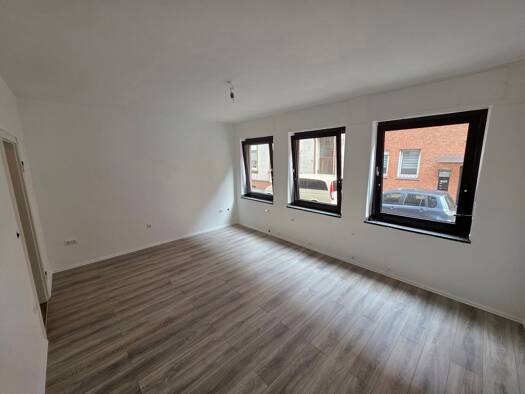 Terrassenwohnung zur Miete 600 € 2 Zimmer 67 m² Geschoss EG/3 frei ab 01.01.2026 Altstadt-Mitte Oberhausen 46045