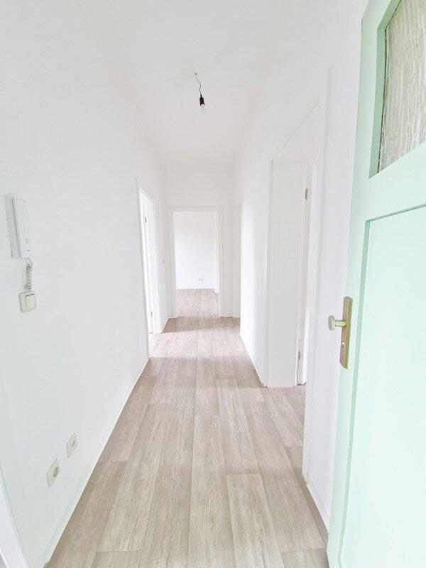 Wohnung zur Miete 417 € 3 Zimmer 63,2 m² 1. Geschoss frei ab 18.11.2024 Große Diesdorfer Str. 97 Westfriedhof Magdeburg 39110