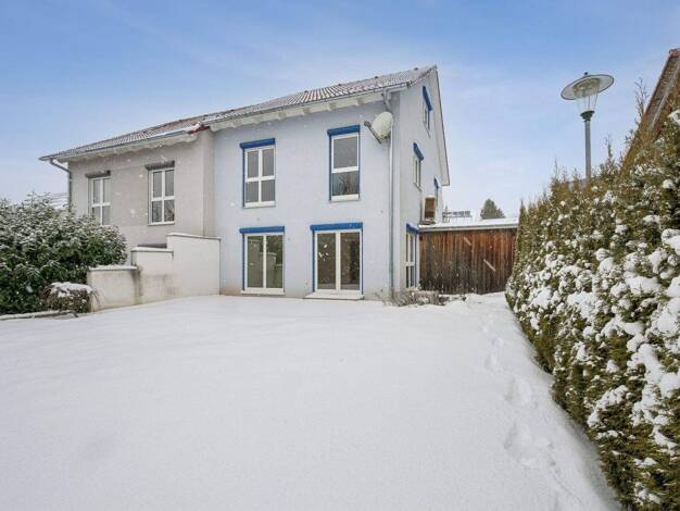 Doppelhaushälfte zum Kauf 630.000 € 5 Zimmer 129 m² 272 m² Grundstück Freudenstadt 72250