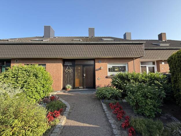 Reihenmittelhaus zum Kauf 249.000 € 5 Zimmer 116,6 m² 251 m² Grundstück Lowicker Straße Bocholt 46395