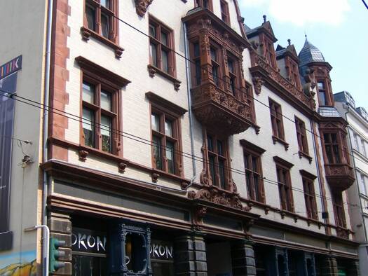 Wohnung zur Miete 730 € 2 Zimmer 78 m² Geschoss EG/3 frei ab sofort Große Steinstraße 9 Altstadt Halle (Saale) 06108