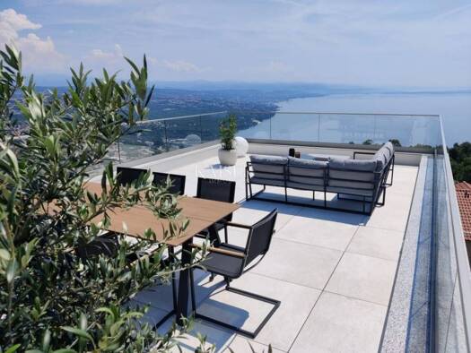 Haus zum Kauf 1.800.000 € 5 Zimmer 290 m² Bregi, Matulji Matulji
