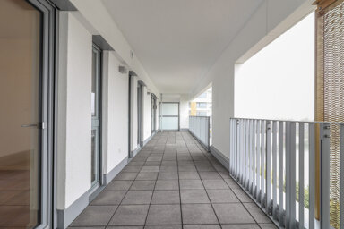 Wohnung zur Miete 2.153 € 3 Zimmer 89,5 m² 6. Geschoss frei ab 01.02.2025 Gutleutstraße 293 Gutleutviertel Frankfurt-Gutleutviertel 60327