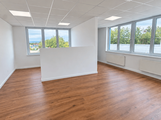 Büro zur Miete provisionsfrei 850 € 1 Zimmer 50 m² Bürofläche Baiersdorf Baiersdorf 91083