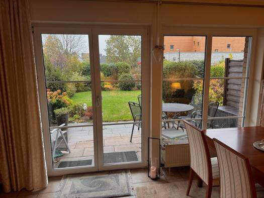 Terrassenwohnung zur Miete 640 € 2 Zimmer 64 m² Geschoss EG/3 frei ab 15.12.2025 An der Dorfstraße 2 Baumberg Monheim am Rhein 40789