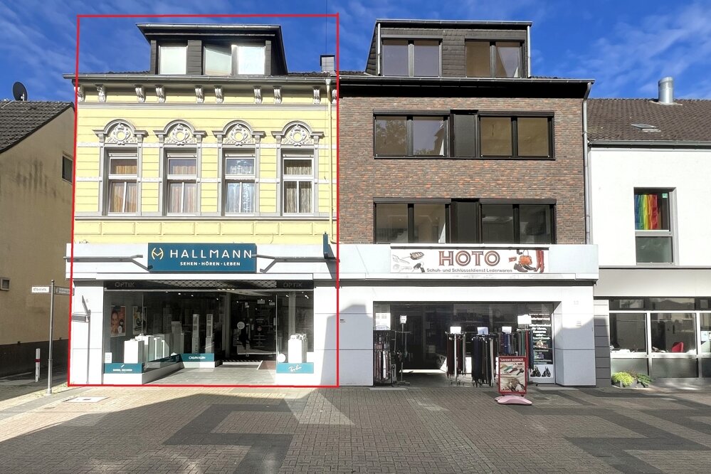 Haus zum Kauf 490.000 € 8 Zimmer 133 m²<br/>Wohnfläche 332 m²<br/>Grundstück Uerdingen - Markt Krefeld / Uerdingen 47829