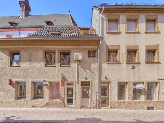 Haus zum Kauf 397.000 € 15 Zimmer 300 m² 122 m² Grundstück Landau Landau in der Pfalz 76829