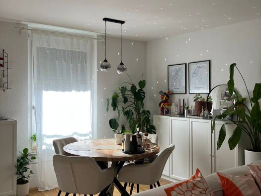 Wohnung zur Miete 1.288 € 2 Zimmer 62 m² Geschoss 3/6 frei ab 15.10.2026 Süd Süd 70178