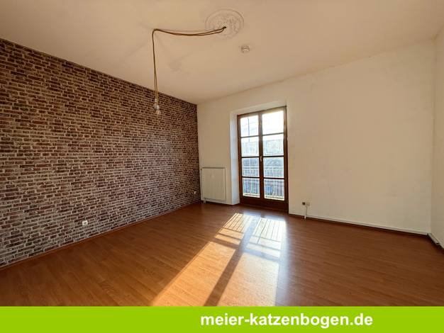 Wohnung zur Miete 900 € 2 Zimmer 56 m² frei ab sofort Ingolstadt 85049