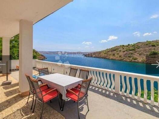 Haus zum Kauf 420.000 € 3 Zimmer 100 m² Cesarica, Karlobag Karlobag