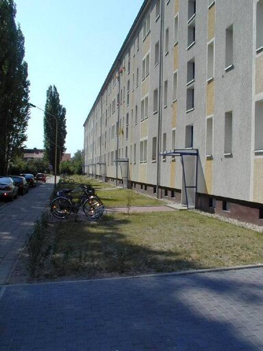 Wohnung zur Miete 480 € 4 Zimmer 70,1 m² 3. Geschoss Franz-Mehring-Straße 4 Stendal Stendal 39576