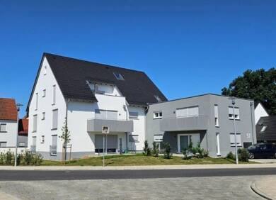 Wohnung zur Miete 990 € 3 Zimmer 73 m² Geschoss 1/1 frei ab 01.09.2025 Hallstadt Hallstadt 96103