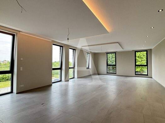 Büro zur Miete 11 € 275,8 m² Bürofläche teilbar ab 49,3 m² Kalscheuren Hürth 50354