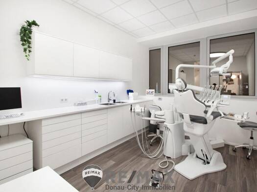 Praxis zur Miete 4.000 € 7 Zimmer 114 m² Bürofläche Vösendorf 2334