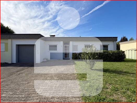 Reihenendhaus zum Kauf 544.000 € 5 Zimmer 139,9 m² 585 m² Grundstück Jestetten Jestetten 79798