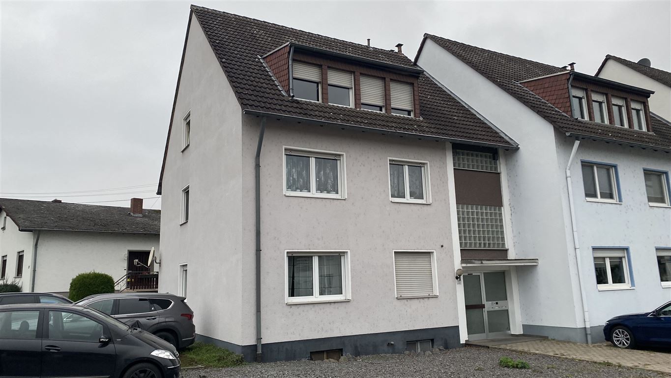 Mehrfamilienhaus zum Kauf 379.000 € 9 Zimmer 222 m²<br/>Wohnfläche 374 m²<br/>Grundstück Saffig 56648