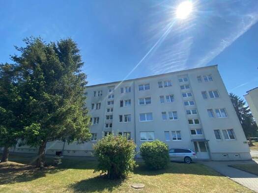 Wohnung zur Miete 220 € 1 Zimmer 31,5 m² 2. Geschoss Bad Köstritz Bad Köstritz 07586