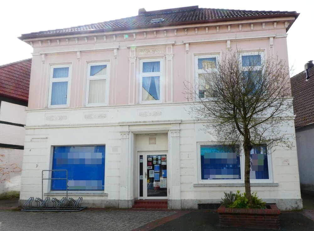 Haus zum Kauf 198.000 € 8 Zimmer 126 m²<br/>Wohnfläche 340 m²<br/>Grundstück Elsfleth Elsfleth 26931