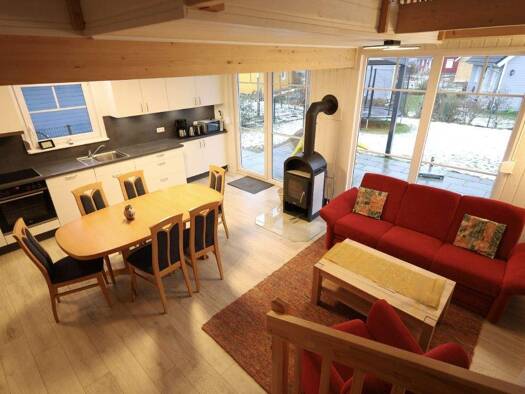 Haus zum Kauf 220.000 € 3 Zimmer 71 m² 329 m² Grundstück Zerpenschleuse Wandlitz 16348