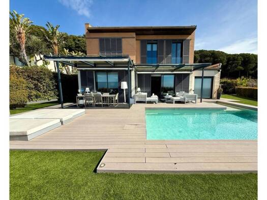Villa zum Kauf 1.250.000 € 5 Zimmer 244 m² 800 m² Grundstück Sant Vicenç de Montalt 08394