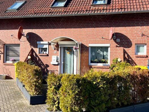 Reihenmittelhaus zum Kauf 148.000 € 4 Zimmer 93 m² 161 m² Grundstück Halberstadt 38820